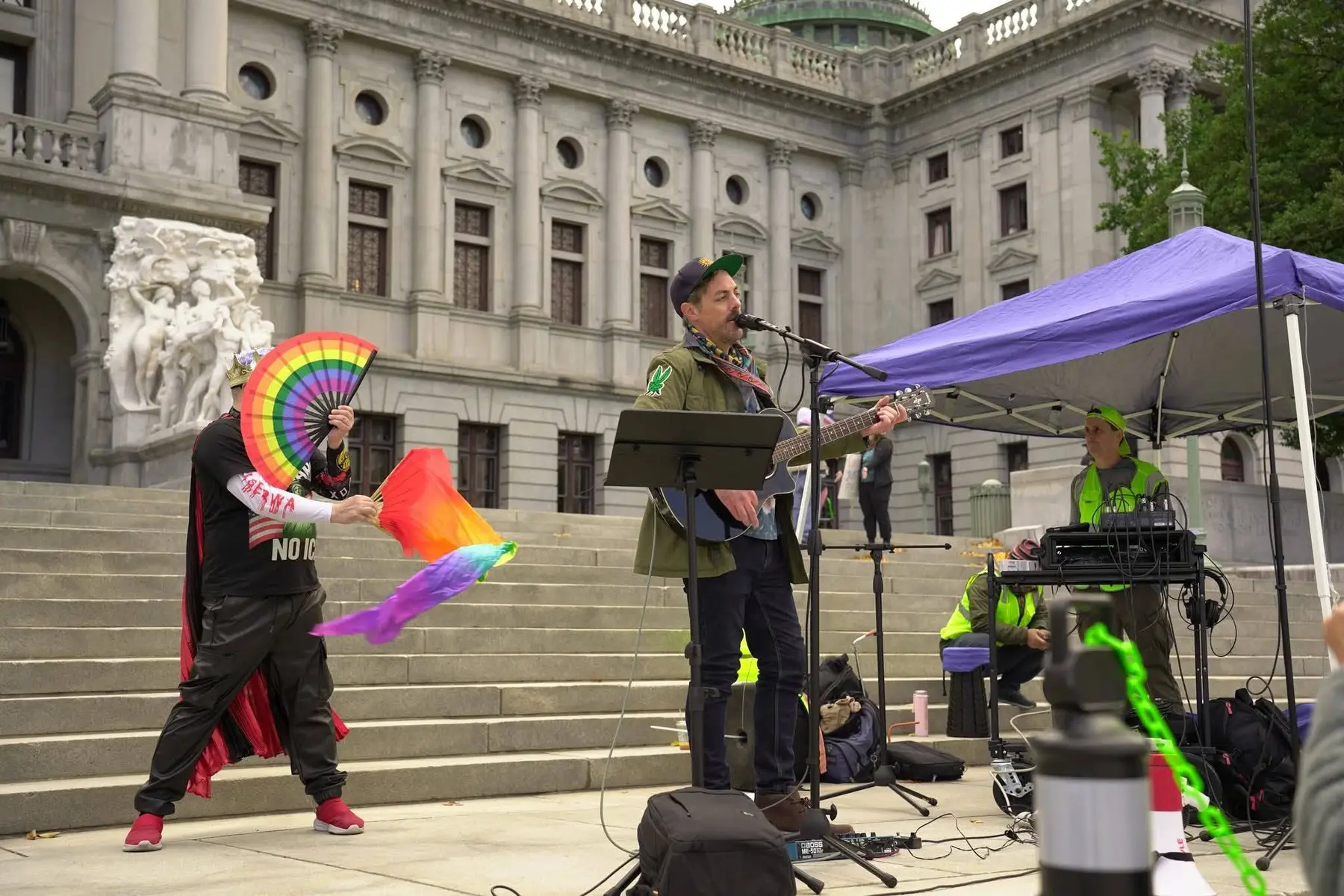 Rev. Haze performing on the Pennsylvania State Capitol steps